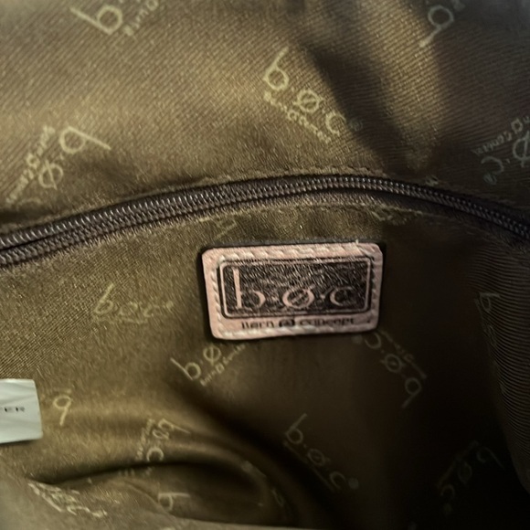 b.o.c. Amherst Piano Crossbody - Picture 8 of 8